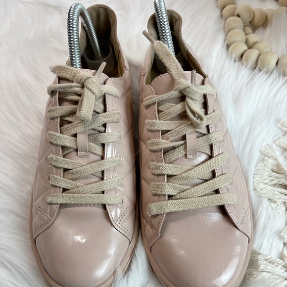 DONATED - Picture 5 of 7